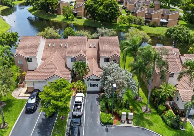 Photo 2 of Townhouse for sale at 8211 Nw 70th Street, Tamarac, FL 33321 | MLS# B26063460 | Listing updated on 2026-10-08