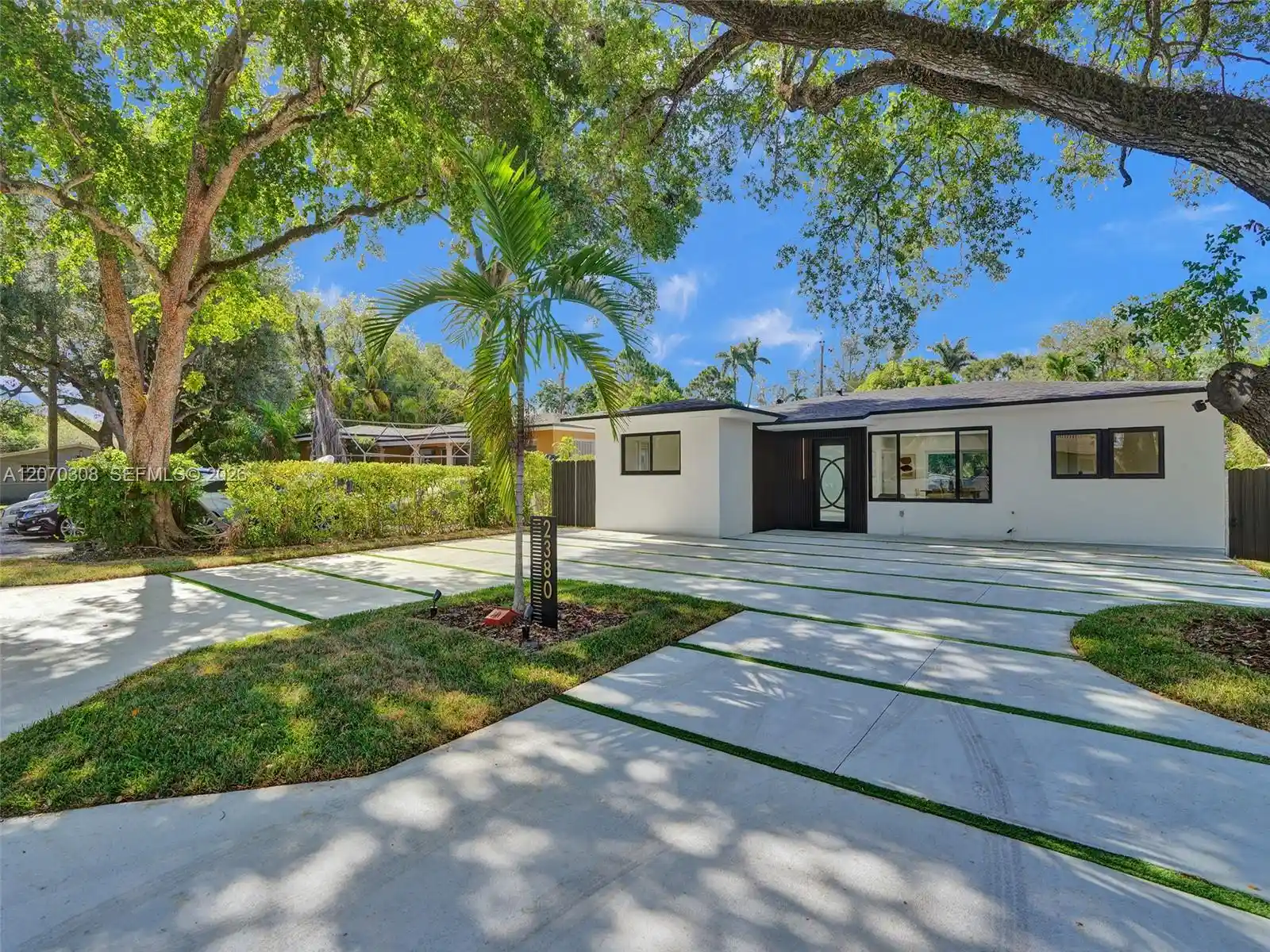 Photo 1 of Single family home for sale at 2380 Ne 184th Terrace, North Miami Beach, FL 33160 | MLS# A12070308 | Listing updated on 2026-10-05