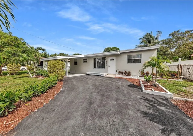 Photo 1 of Single family home for sale at 6311 Sw 2nd Street, Margate, FL 33068 | MLS# B26063620 | Listing updated on 2026-09-29
