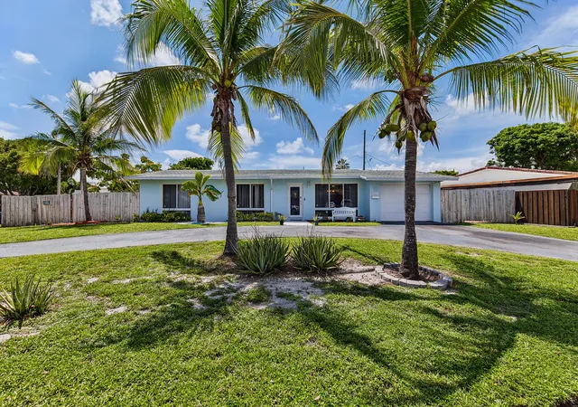 Photo 1 of Single family home for sale at 1419 Se 1st Way, Deerfield Beach, FL 33441 | MLS# B26063693 | Listing updated on 2026-10-08