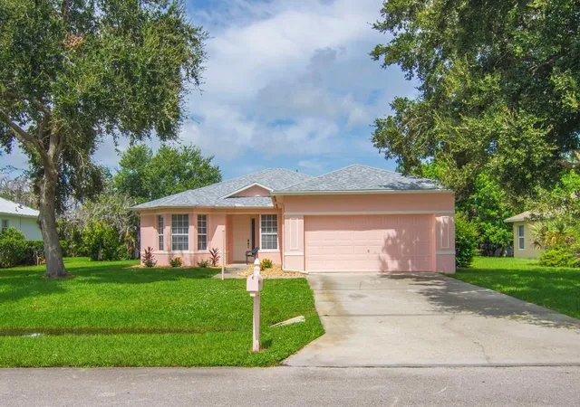 Photo 1 of Single family home for sale at 4815 47th Court, Vero Beach, FL 32967 | MLS# B26063781 | Listing updated on 2026-09-23