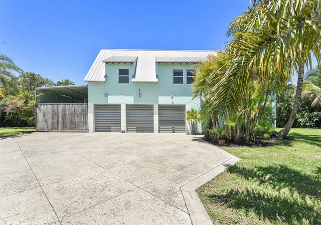 Photo 1 of Single family home for sale at 7044 Thompson Rd, Boynton Beach, FL 33426 | MLS# B26063828 | Listing updated on 2026-10-08