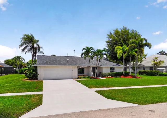 Photo 3 of Single family home for sale at 13708 Folkestone Cir, West Palm Beach, FL 33414 | MLS# B26063914 | Listing updated on 2026-10-01