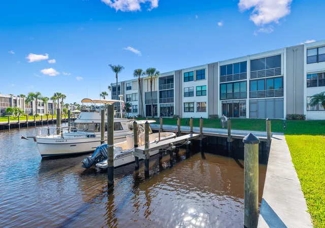 Photo 1 of Condo for sale at 1950 Sw Palm City Rd #12-103, Stuart, FL 34994 | MLS# B26064005 | Listing updated on 2026-09-23