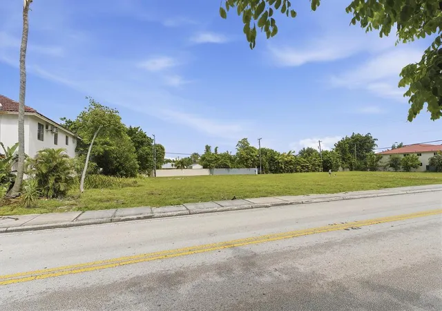Photo 4 of Land for sale at 1532 S Federal Hwy, Lake Worth Beach, FL 33460 | MLS# B26064194 | Listing updated on 2026-10-01