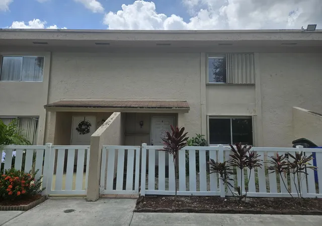 Photo 1 of Sale Pending at 1419 Nw 80th Avenue #F, Margate, FL 33063 | MLS# B26064203 | Listing updated on 2026-09-20