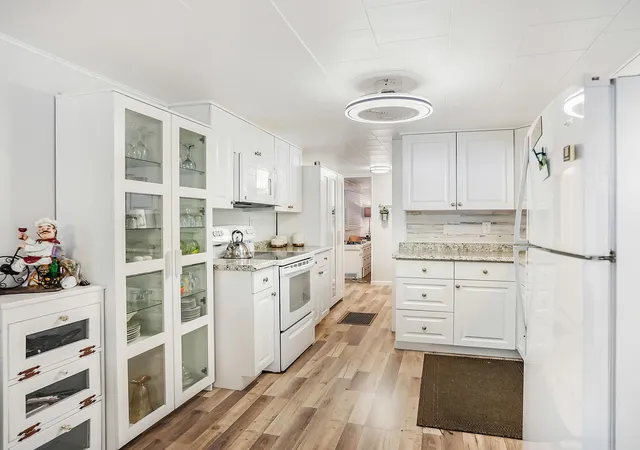 Photo 2 of Sale Pending at 8500 Sw 18th Place, Davie, FL 33324 | MLS# B26064316 | Listing updated on 2026-10-08