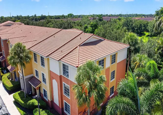 Condo for sale at 6760 Heritage Grande 6307, Boynton Beach, FL 33437 | MLS# B26064422