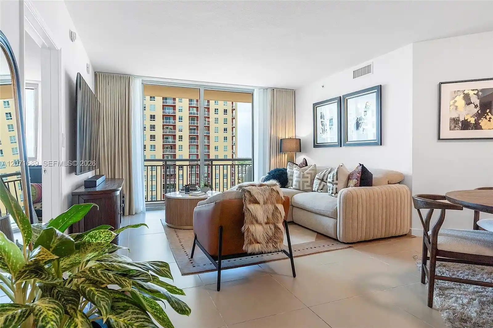 Listing Photo 1 - Condo for sale in Metropolis II at Dadeland located at 9066 Sw 73Rd Ct, Miami, FL 33156 - Unit #1007