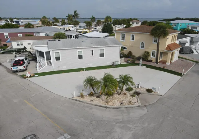 Photo 1 of Land for sale at 485 Nettles Blvd, Jensen Beach, FL 34957 | MLS# B26064659 | Listing updated on 2026-09-23