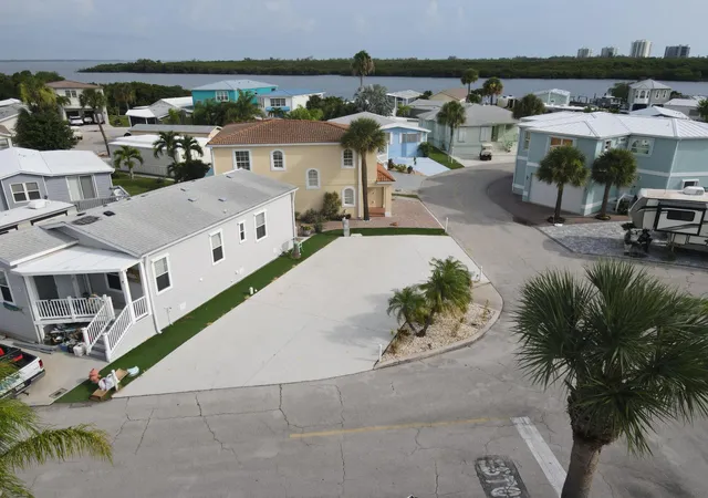 Photo 2 of Land for sale at 485 Nettles Blvd, Jensen Beach, FL 34957 | MLS# B26064659 | Listing updated on 2026-09-23