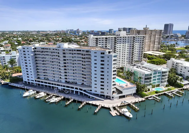 Photo 1 of Condo for sale at 333 Sunset Dr #401, Fort Lauderdale, FL 33301 | MLS# B26064745 | Listing updated on 2026-10-09
