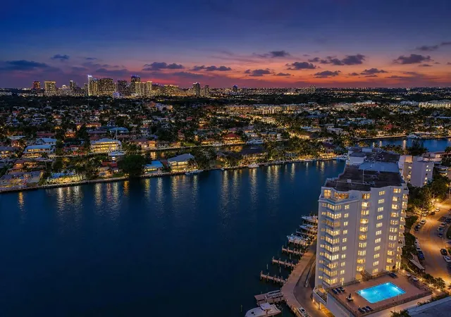 Photo 2 of Condo for sale at 333 Sunset Dr #401, Fort Lauderdale, FL 33301 | MLS# B26064745 | Listing updated on 2026-10-09