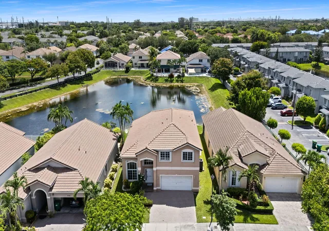 Photo 3 of Single family home for sale at 5331 Nw 110th Avenue, Doral, FL 33178 | MLS# B26064944 | Listing updated on 2026-09-23