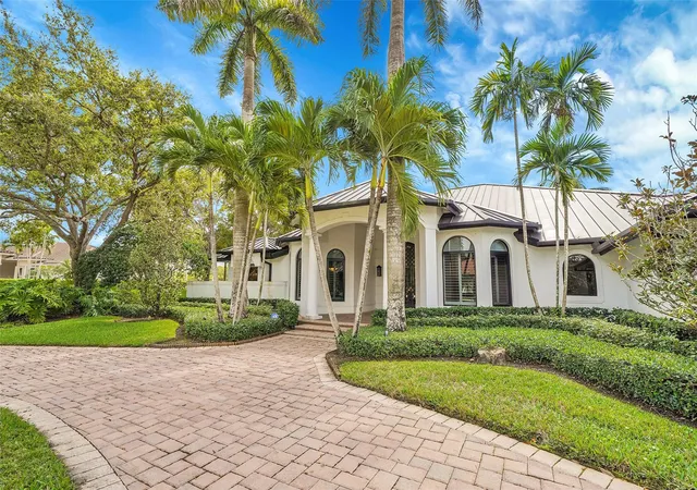 Photo 3 of Single family home for sale at 3600 Paddock Rd, Weston, FL 33331 | MLS# B26064974 | Listing updated on 2026-09-23