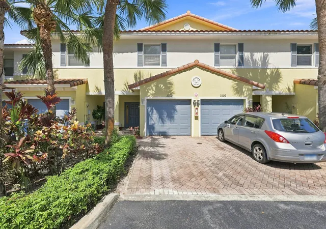 Photo 2 of Townhouse for sale at 3105 Nw 25th Terrace, Oakland Park, FL 33309 | MLS# B26065071 | Listing updated on 2026-10-02