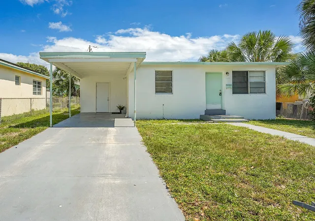 Photo 2 of Single family home for sale at 1208 W 32nd Street, Riviera Beach, FL 33404 | MLS# B26065146 | Listing updated on 2026-09-23