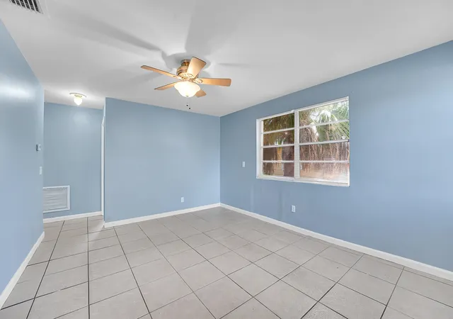 Photo 4 of Single family home for sale at 1208 W 32nd Street, Riviera Beach, FL 33404 | MLS# B26065146 | Listing updated on 2026-09-23