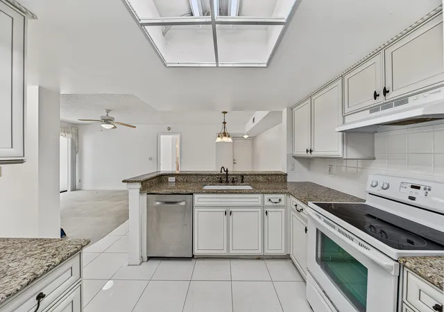 Photo 1 of Condo for sale at 9088 W Atlantic Blvd #525, Coral Springs, FL 33071 | MLS# B26065250 | Listing updated on 2026-09-28