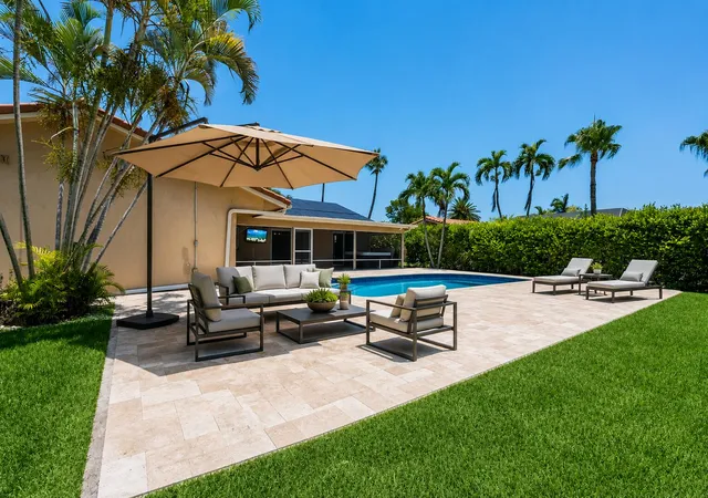 Photo 3 of Single family home for sale at 10380 Nw 39th Manor, Coral Springs, FL 33065 | MLS# B26065459 | Listing updated on 2026-10-04