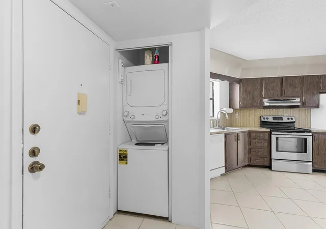 Photo 2 of Condo for sale at 6555 W Broward Blvd #409, Plantation, FL 33317 | MLS# B26065473 | Listing updated on 2026-09-23