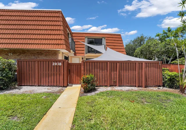 Photo 2 of Townhouse for sale at 2938 Sw 12th Street, Deerfield Beach, FL 33442 | MLS# B26065595 | Listing updated on 2026-09-23