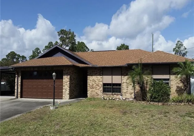 Photo 1 of Single family home for sale at 9650 Hibiscus Ave, Sebastian, FL 32976 | MLS# B26065653 | Listing updated on 2026-09-23