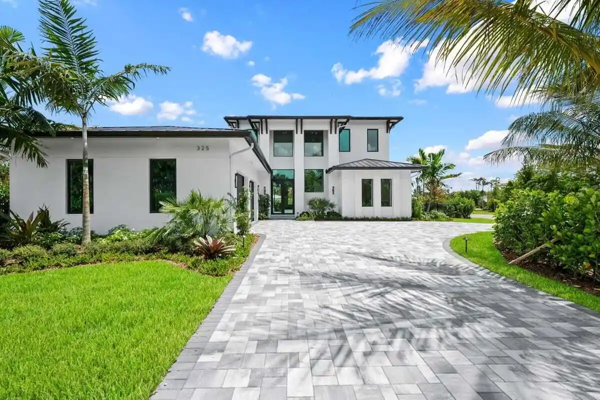 Single family home for sale at 325 W Riverside Dr, Jupiter, FL 33469 | MLS# B26065734