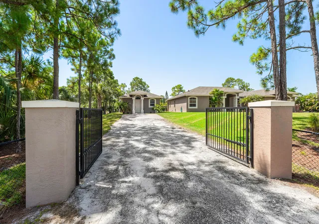 Photo 3 of Single family home for sale at 18266 Murcott Blvd, Loxahatchee, FL 33470 | MLS# B26065838 | Listing updated on 2026-09-29