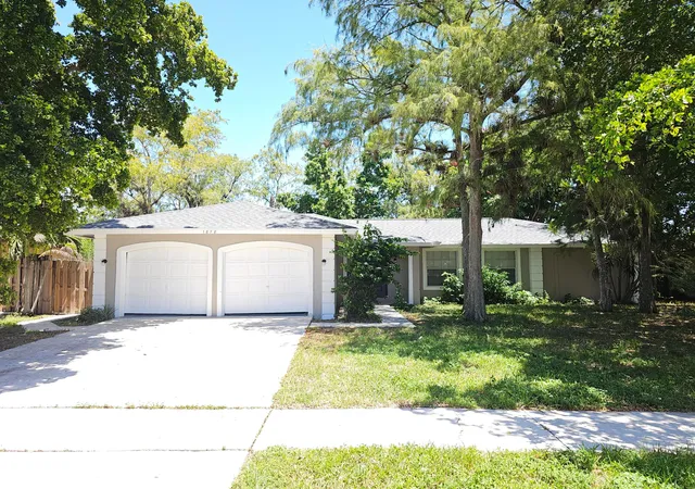 Photo 1 of Sale Pending at 1878 Wisteria St, Wellington, FL 33414 | MLS# B26065914 | Listing updated on 2026-10-07