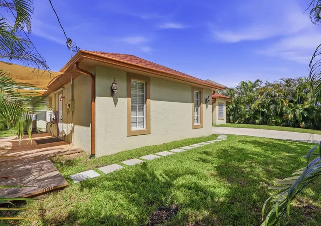 Photo 3 of Single family home for sale at 4432 SW Paley Rd, Port Saint Lucie, FL 34953 | MLS# B26065922 | Listing updated on 2026-10-09