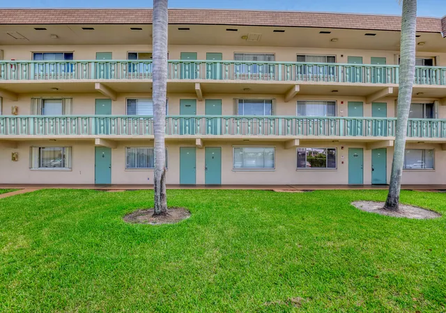 Photo 2 of Condo for sale at 400 Village Green Cir W #117, Palm Springs, FL 33461 | MLS# B26065994 | Listing updated on 2026-10-09