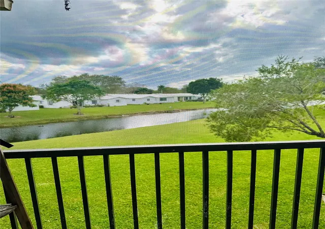 Photo 4 of Condo for sale at 8142 NW 17th Manor, Plantation, FL 33322 | MLS# B26065998 | Listing updated on 2026-10-06