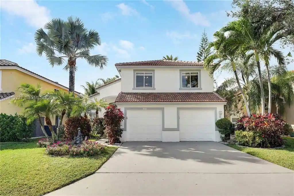 Single family home for sale at 8117 Pelican Harbour Dr, Lake Worth, FL 33467 | MLS# B26066024