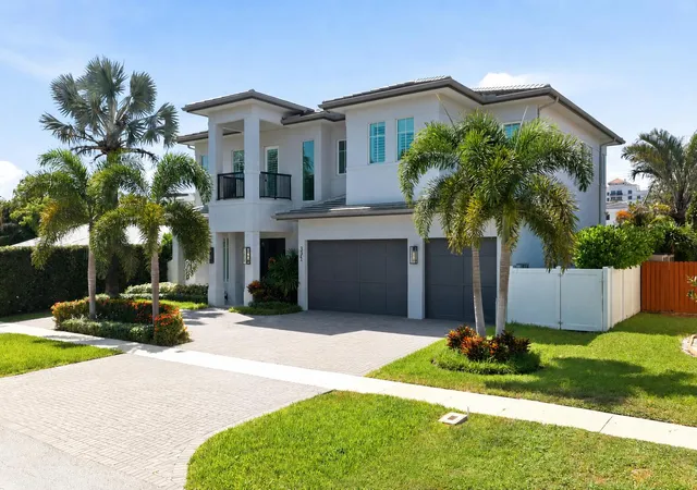 Photo 2 of Single family home for sale at 334 Ne 3rd Court, Boca Raton, FL 33432 | MLS# B26066205 | Listing updated on 2026-10-04