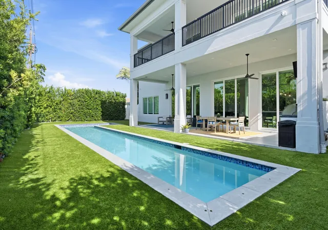 Photo 3 of Single family home for sale at 334 Ne 3rd Court, Boca Raton, FL 33432 | MLS# B26066205 | Listing updated on 2026-10-04