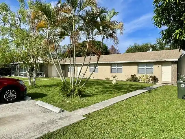 Multi family home for sale at 424 Jennings Ave, Greenacres, FL 33463 | MLS# B26066253