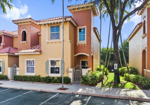 Photo 1 of Townhouse for sale at 4962 Leeward Ln #3807, Fort Lauderdale, FL 33312 | MLS# B26066380 | Listing updated on 2026-10-05
