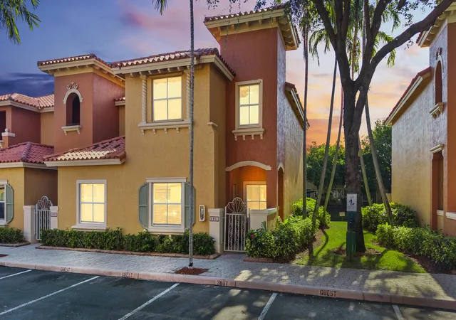 Photo 2 of Townhouse for sale at 4962 Leeward Ln #3807, Fort Lauderdale, FL 33312 | MLS# B26066380 | Listing updated on 2026-10-05