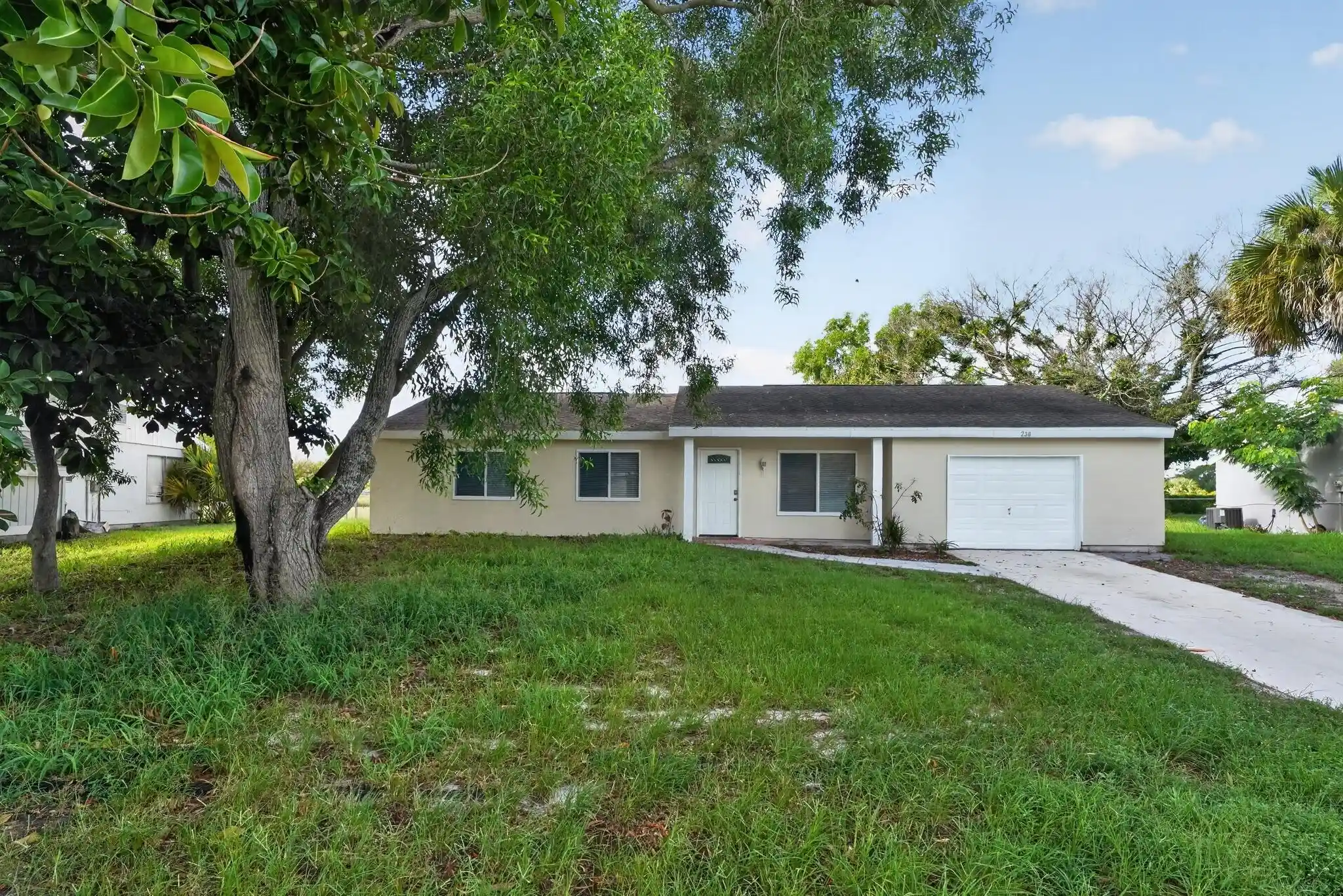 Photo 1 of Sale Pending at 230 Sw Cherryhill Rd, Port Saint Lucie, FL 34953 | MLS# B26066418 | Listing updated on 2026-10-26