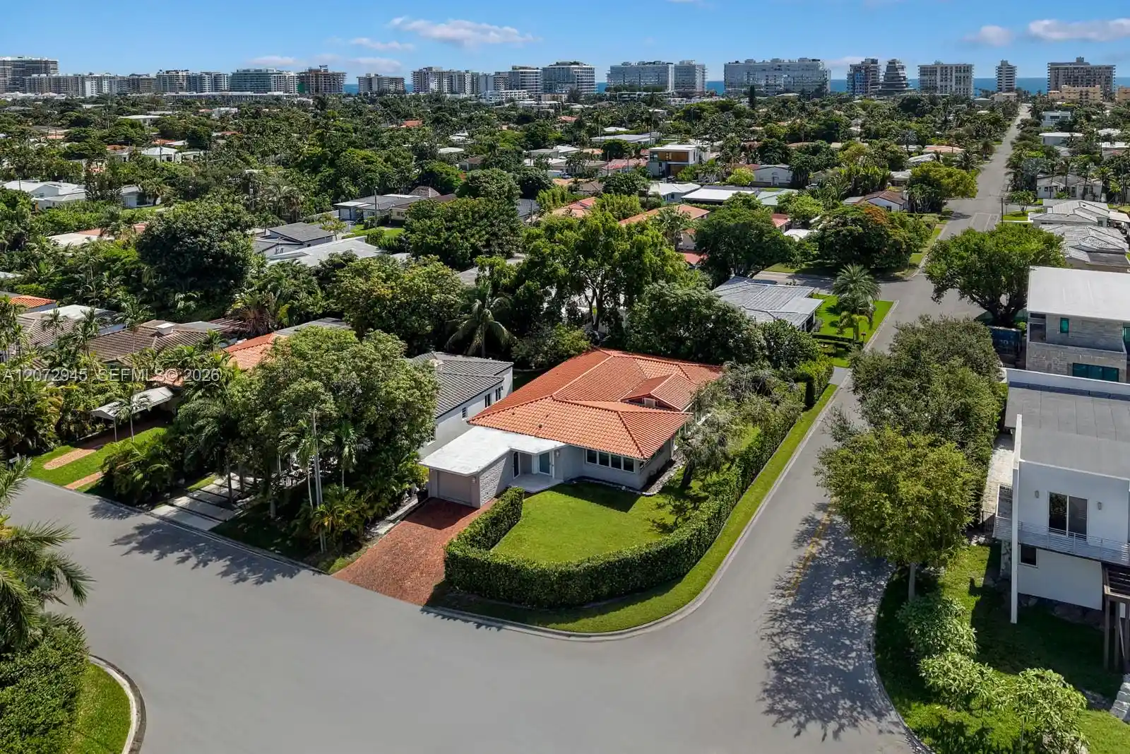 Photo 1 of Single family home for sale at 8901 Hawthorne Ave, Surfside, FL 33154 | MLS# A12072945 | Listing updated on 2026-10-31