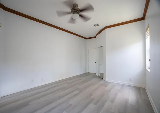 Photo 3 of Single family home for sale at 1002 Lavender Cir, Weston, FL 33327 | MLS# B26066451 | Listing updated on 2026-09-23