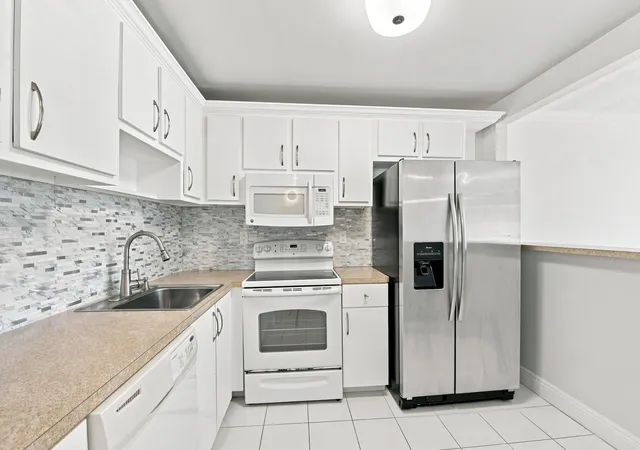 Photo 1 of Sale Pending at 9300 Sw 8th Street #219, Boca Raton, FL 33428 | MLS# B26066456 | Listing updated on 2026-10-09