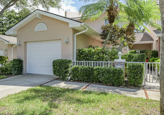 Photo 2 of Condo for sale at 219 E Park Shrs Cir #219B, Vero Beach, FL 32963 | MLS# B26066460 | Listing updated on 2026-09-23