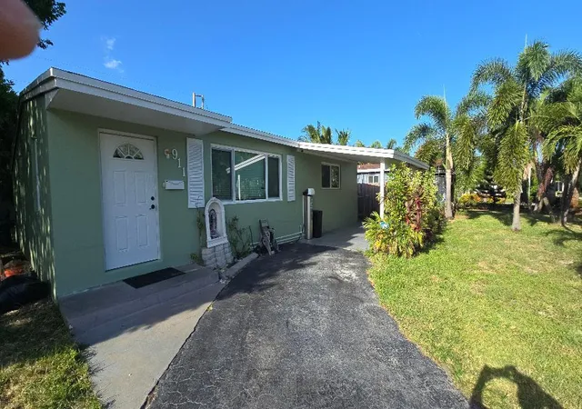 Photo 1 of Single family home for sale at 911 Ne 58th Street, Fort Lauderdale, FL 33334 | MLS# B26066530 | Listing updated on 2026-09-23