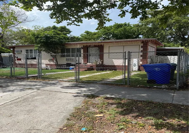 Photo 2 of House for sale at 1075 NW 28th Street, Miami, FL 33127 | MLS# A12075180 | Listing updated on 2026-10-28
