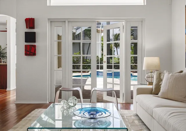 Photo 3 of Single family home for sale at 1285 Windsor Ln, Weston, FL 33327 | MLS# B26066766 | Listing updated on 2026-09-23