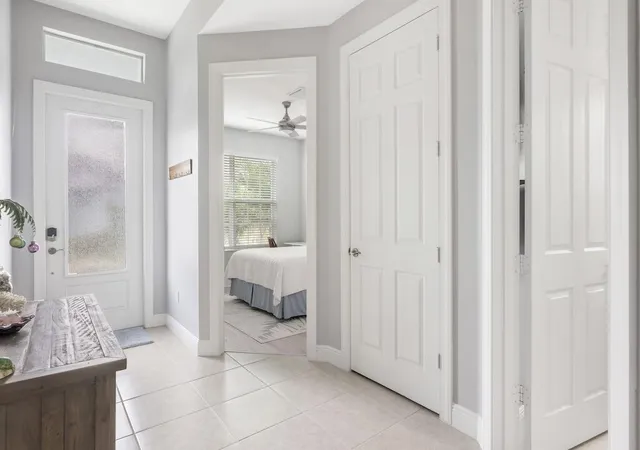 Photo 3 of Single family home for sale at 2558 Bella Vista Cir, Vero Beach, FL 32966 | MLS# B26066773 | Listing updated on 2026-10-09