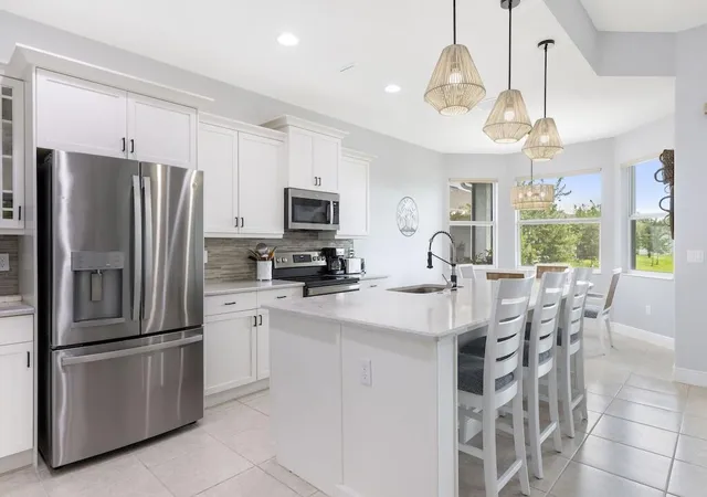 Photo 4 of House for sale at 2558 Bella Vista Cir, Vero Beach, FL 32966 | MLS# B26066773 | Listing updated on 2026-10-09