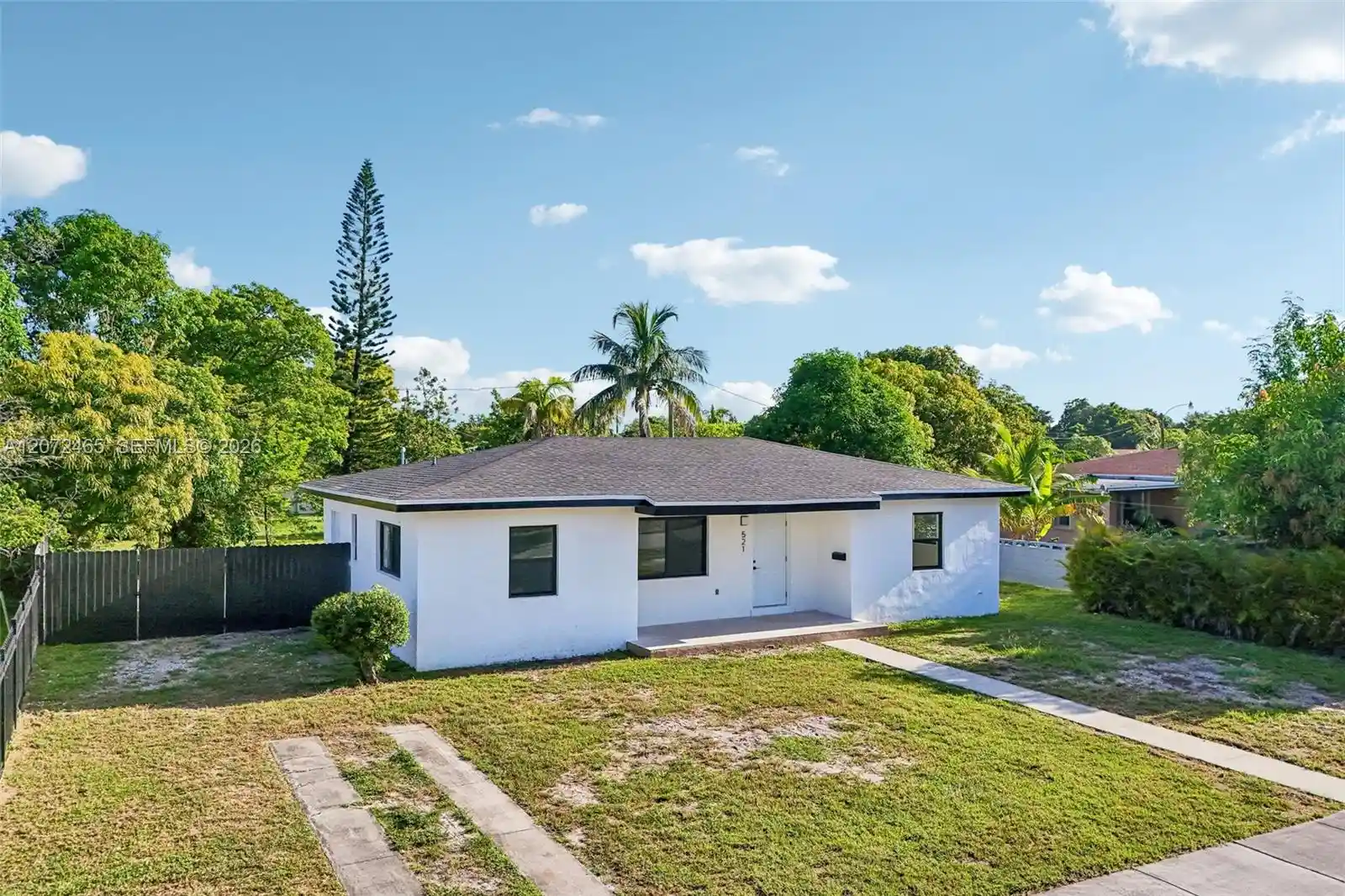 Photo 1 of Single family home for sale at 521 Nw 189th Ter, Miami Gardens, FL 33169 | MLS# A12072465 | Listing updated on 2026-10-27